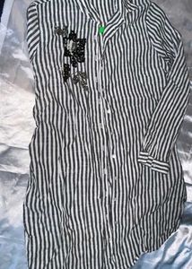 Striped Button-Down oversizedl Shirt