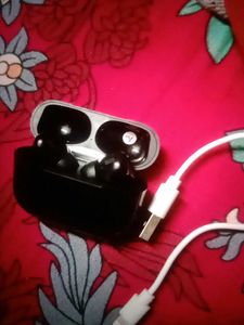 Wireless Earbuds - Black