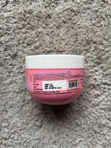 Mamaearth - Beet root Gel Moisturiser
