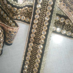 Black and gold finishing embroidery Lace🖤