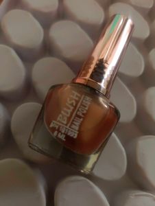 ROSE GOLD NAIL POLISH
