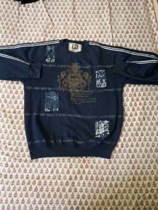Stylish Graphic Sweater