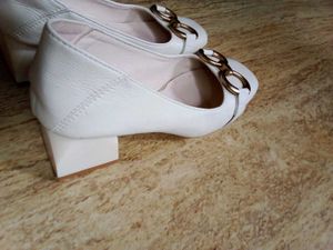 Beige Heel