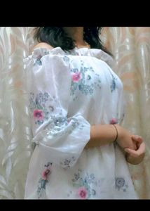 Floral Off-Shoulder Top