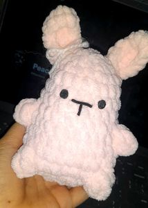 crocheted bunny plushie