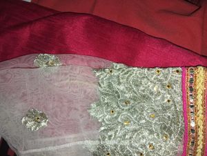 Saree With Blouse