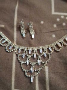Rhinestone Necklace &amp; Earring Set