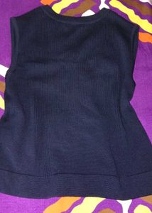 Navy Blue Sleeveless Top🤎🖤