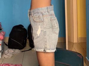 Distressed jeans denim mid rise shorts