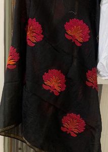Duppatta With Magenta N Orange Embroidery..
