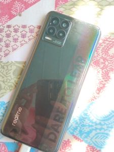 Realme 8