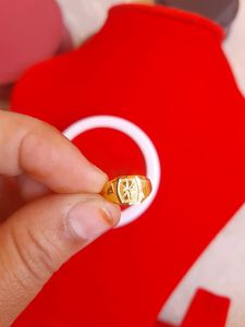 Gold Children&#39;s Ring