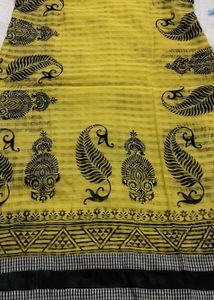 Yellow &amp; Black Printed Kurta