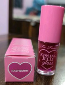 Too Faced Lip Gloss Kissing Jelly