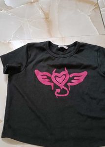 black t shirt