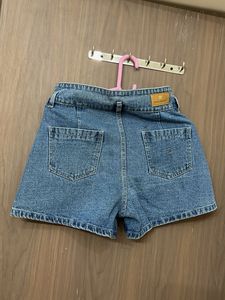 new branded denim crafter shorts for 28 waist size