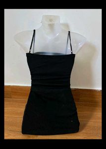 PADDED SIDE RUNCHED DREES