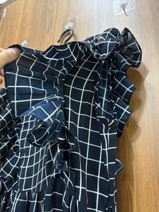 Chic navy blue &amp; White Checkered Dress