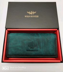 WILD HUNTER LEATHER CLUTCH