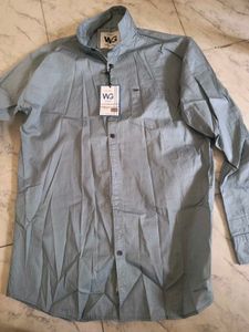 Men&#39;s Casual Shirt