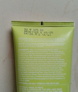 Dot &amp; Key Face Wash