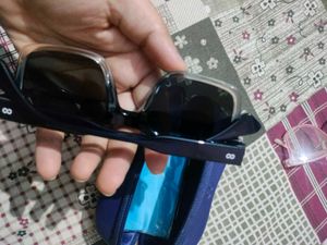 Stylish Sunglasses with Case