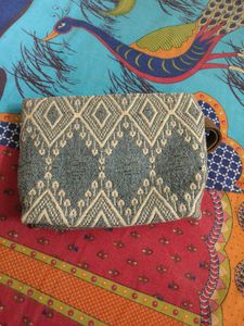 MAKEUP BAG