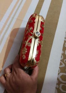 Red Clutch