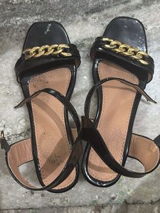 Black &amp; Gold Chain Sandals