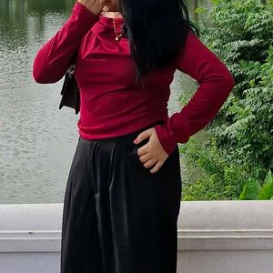 Offshoulder Y2K Top