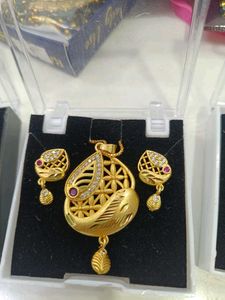 1 Gm Gold Plated Pendant Set