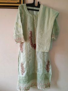 3Pc Beautiful Pakistani Kurta Set