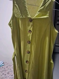 Green Button-Front Linen Dress