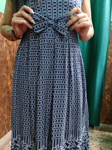 Gorgeous Navy Blue Midi Dress 💙