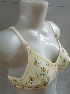 Floral print bra with tag