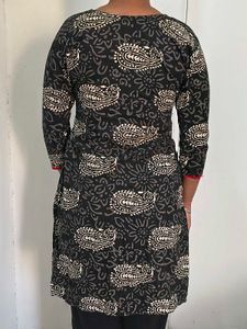 Black &amp; White Paisley Kurti