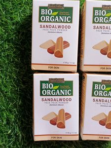Indus Valley Bio Organic Sandalwood Face Pack