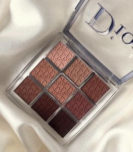 DIOR EYESHADOW PELLET