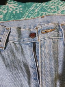 BAGGY JEANS