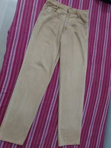 Lee Jeans
