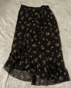 Floral Ruffle midi Skirt