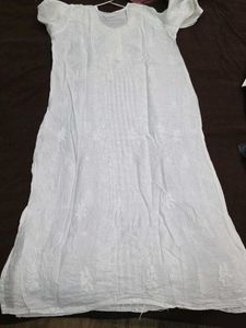 Elegant White Chikankari Kurta