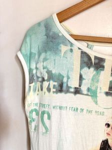 BERSHKA BEAUTIFUL Graphic Print Tee