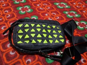 Sale 🎊🎉Sling Bag - Stylish &amp; Functional