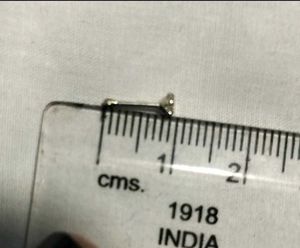 Real Silver Nosepin 2mm Green Zirconia