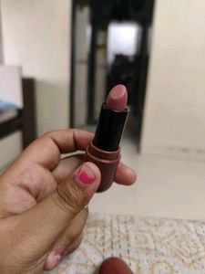 2 Lipsticks | New | Nude/Pink | Ocean Beauty