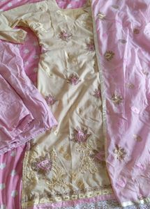 Elegant Salwar Kameez Suit