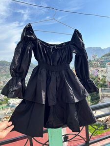 Emprall Black 👗