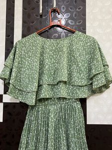 FLORAL DRESS🌸🌸🌸