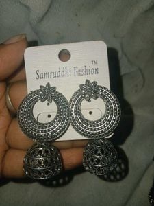 Set Of 3 Statement Jhumka Earrings♥️